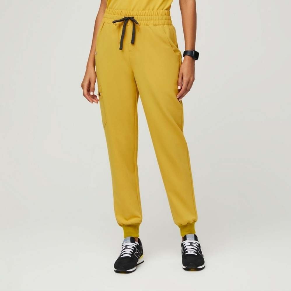 Figs Light Gold Jogger Scrub Pants MP